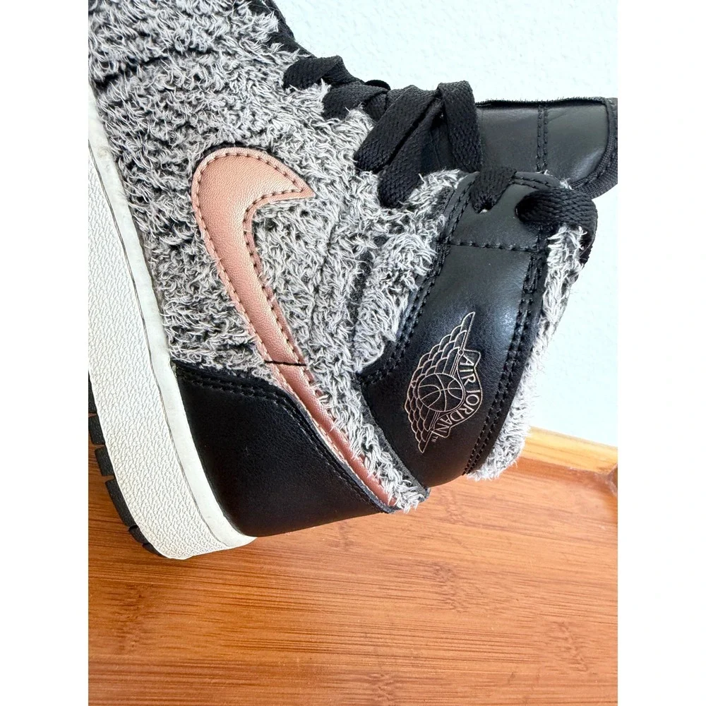 Air Jordan 1 Retro High GG Summer of High Black Bronze 332148-022 Size 4.5Y